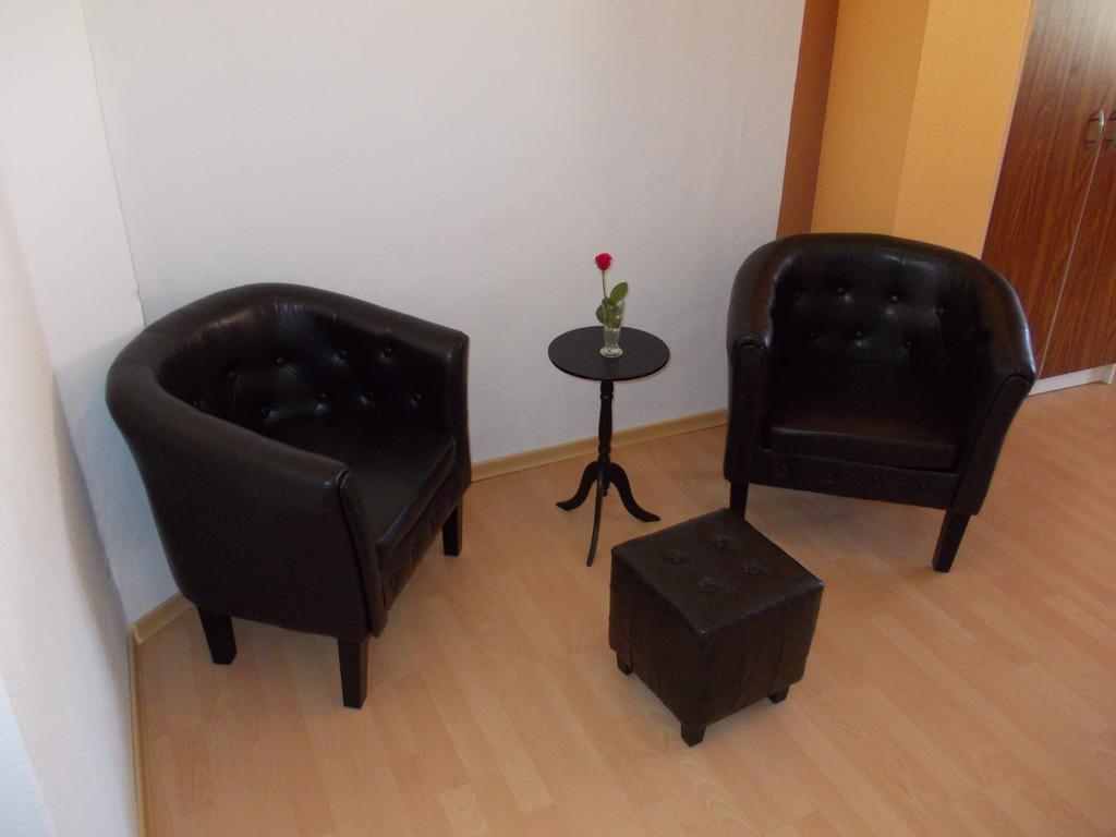 Hotel Im Bahnhof Passau Room photo